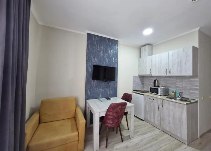 Liana Sea & Sky Suites