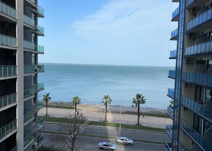 Liana Sea & Sky Suites